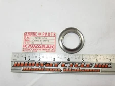 KAWASAKI A1-A A7SS G4TR NOS OEM STEERING STEM BEARING CONE 92047-006  jh