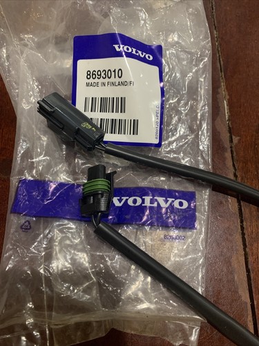 8693010 volvo xc90
