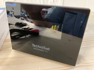 TECHNISAT DIGITRADIO 100; DAB /UKW Empfänger mit Bluetooth Audiostreaming