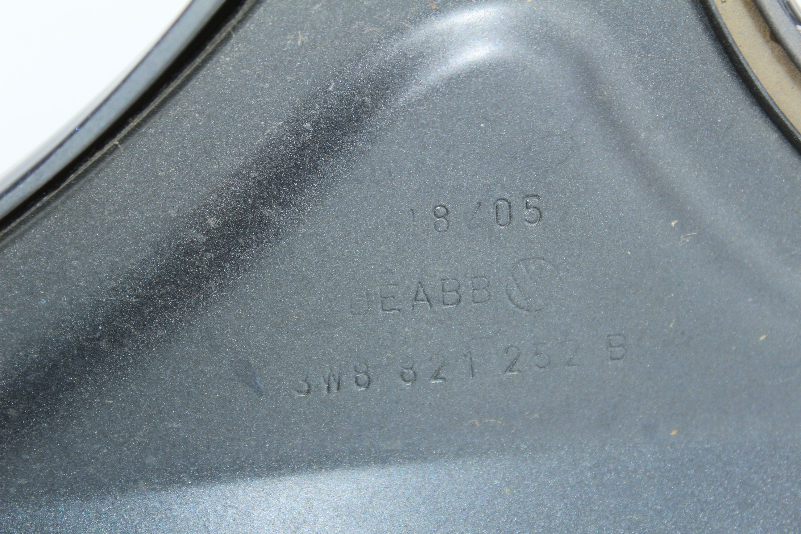 2003-2011 Bentley Continental Front Right Passenger Side Fender Panel OEM LR5W