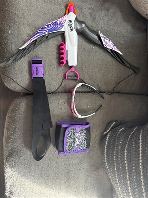 NERF Rebelle Hasbro 2013  Strap, Glasses, Glasses, Bow, Darts Case & 12 Darts