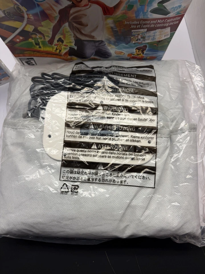 Active Life Outdoor Challenge Nintendo Wii Game w/Mat Controller . - Image 4 of 4