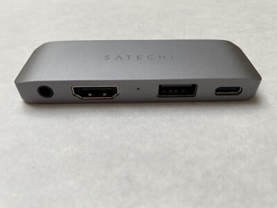 USB-C Mobile Pro Hub
