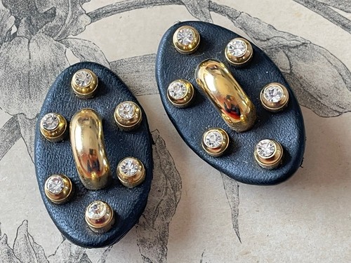 Boucles D'oreilles Clips Vintage Années 80 - Cuir Violet Et Strass, Sans Marque, Occasion