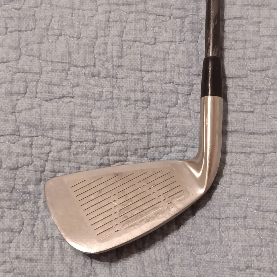 Club de Golf Mizuno T Zoid 3 Hierro Gran Tamaño Titanio Derecha y Turbo Dorado Eje Regular Foto 4 de 4