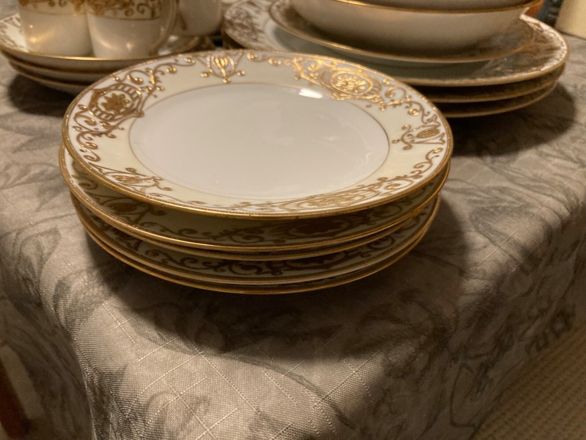 Vintage Handpainted Noritake Made in Japan Plate With Gold Designs