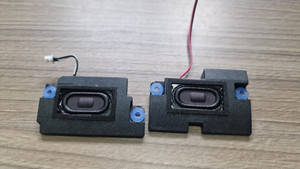 Clevo Notebook W955BU Laptop linke & rechte interne Lautsprecher 6-23-5W95K-0LX