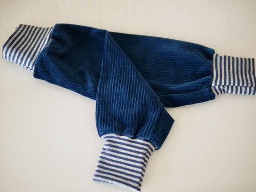 Nicki Babyhose Gr. 80, Pumphose, Pluderhose, Strampelhose blau-grau, Cordoptik - Bild 4 von 4