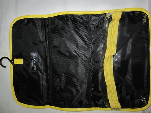 Nuovissimo kit da viaggio pieghevole Bloomingdale giallo da appendere borsa da toeletta - Foto 4 di 9