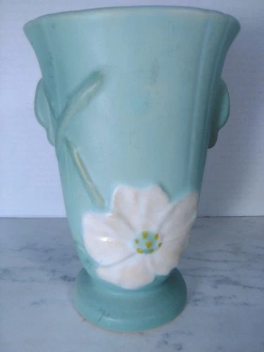Weller Matte Green Arts and Crafts Pottery Vase Handles Dogwood Flower 1930 Vtg