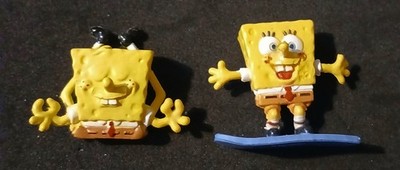 2- SpongeBob SquarePants 1.5  Figure Toy 2005 Viacom  Surf Board/Yoga MINIATURE 