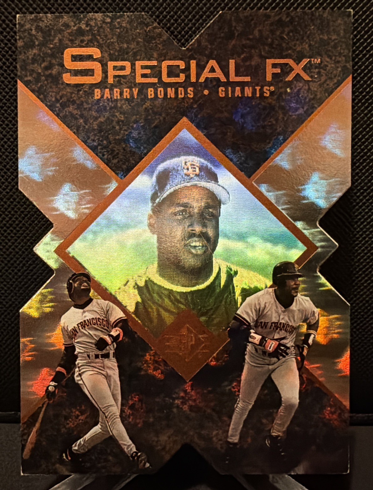 1997 SP Special FX Barry Bonds #3 - Die Cut Hologram
