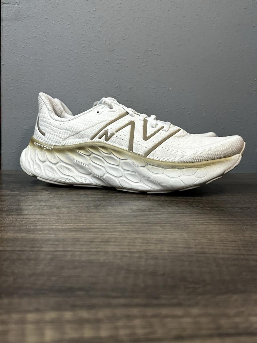 New Balance Fresh Foam X More v4 White Gold Metallic WMORCW4 Women