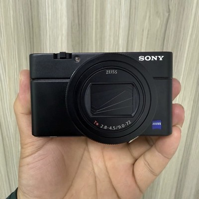 Sony Cyber-shot RX100 VII DSC-RX100M7 20.1MP 4K Digital Camera - 95% New