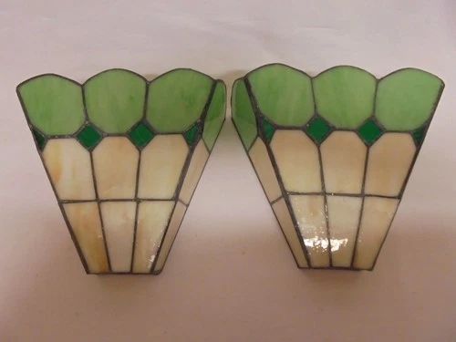 VINTAGE PAIR ART DECO TIFFANY STYLE STAINED GLASS WALL LIGHT LAMP SHADE LOXTON