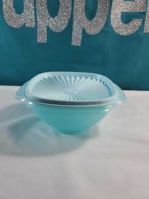 Tupperware Servalier Bowl 3 1/2 Cups Light Teal Blue 3.5 cup / 860 ml New 