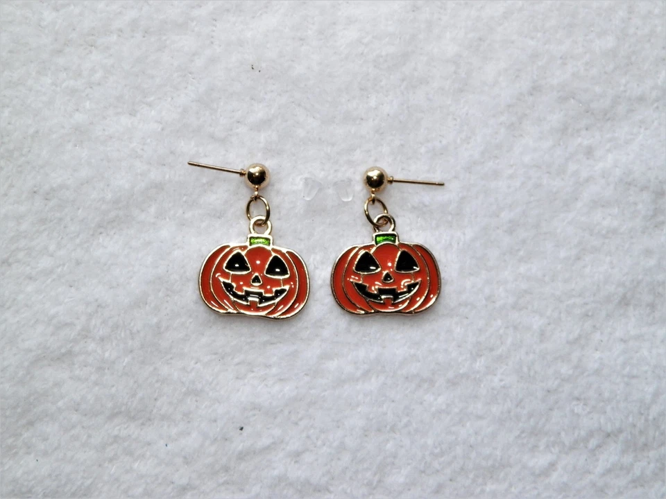 Brincos de ouro Jack O'Lantern esmalte pós gota abóbora Halloween - Imagem 3 de 4