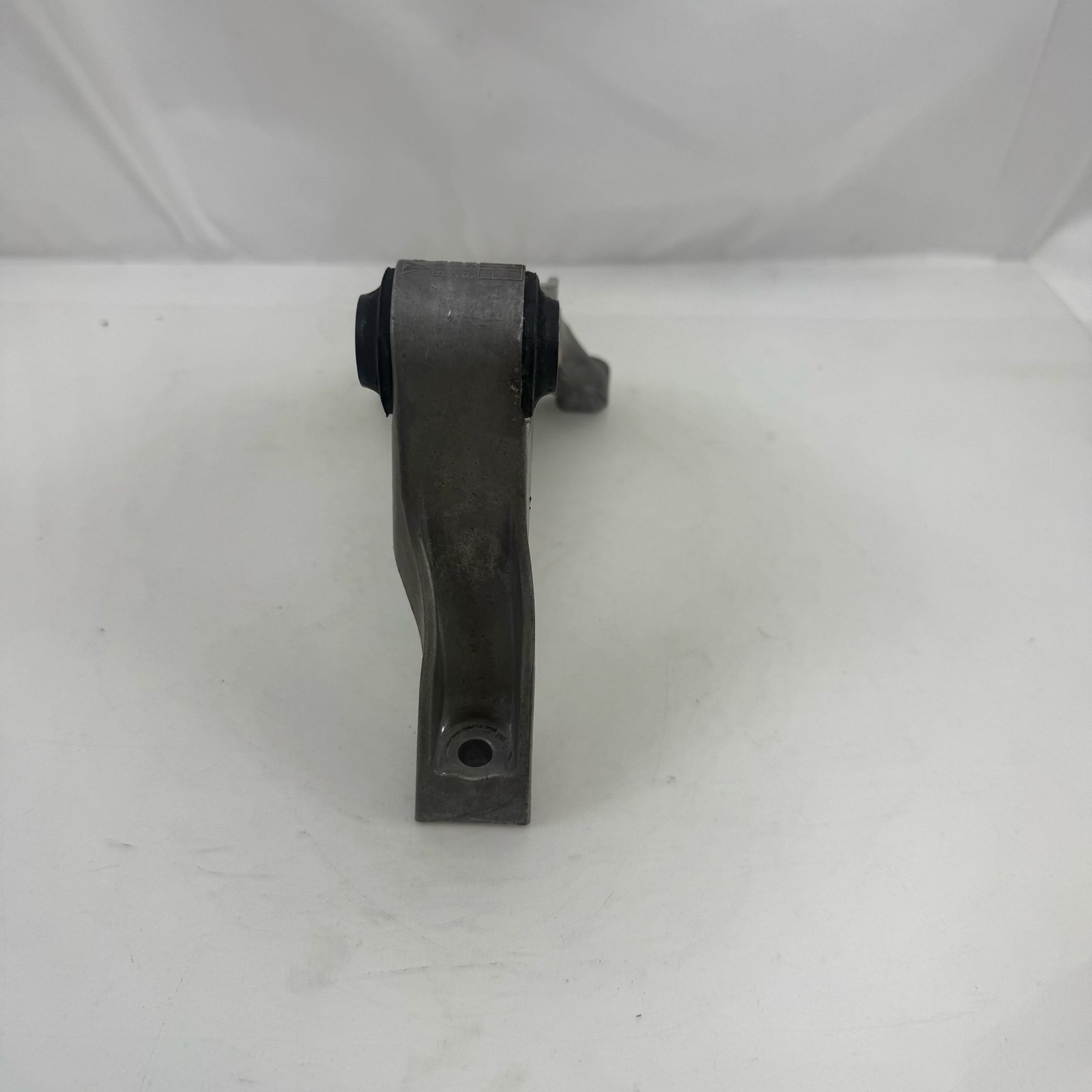 2018-2022 Lamborghini Urus 4.0L AWD OEM Right Upper Engine Bracket 9Y0199354A