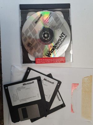 Microsoft Windows NT 4 Workstation- Retro Set aus CDs und Disketten
