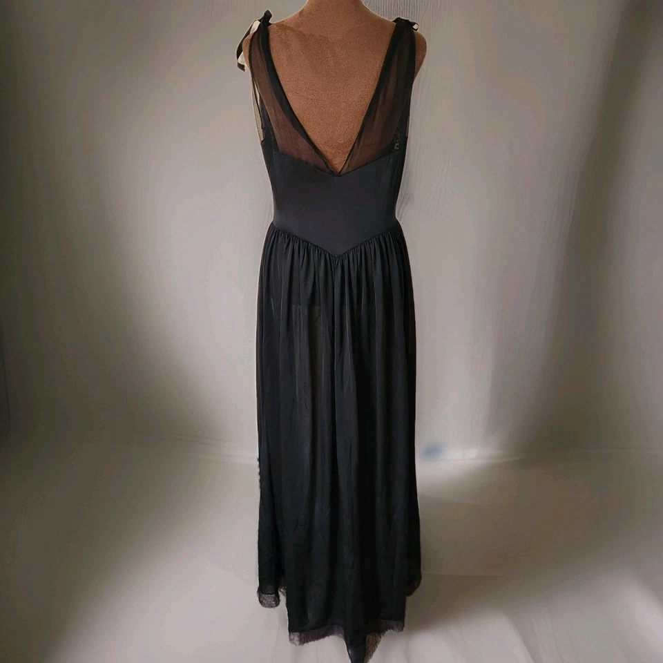 Camisón largo negro vintage Vanity Fair lencería cinta de encaje talla 36 Whimsigoth Foto 3 de 4