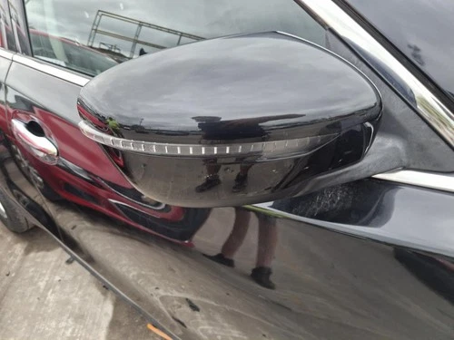 Used Right Door Mirror fits: 2017 Nissan Rogue power VIN 5 1st digit USA built h