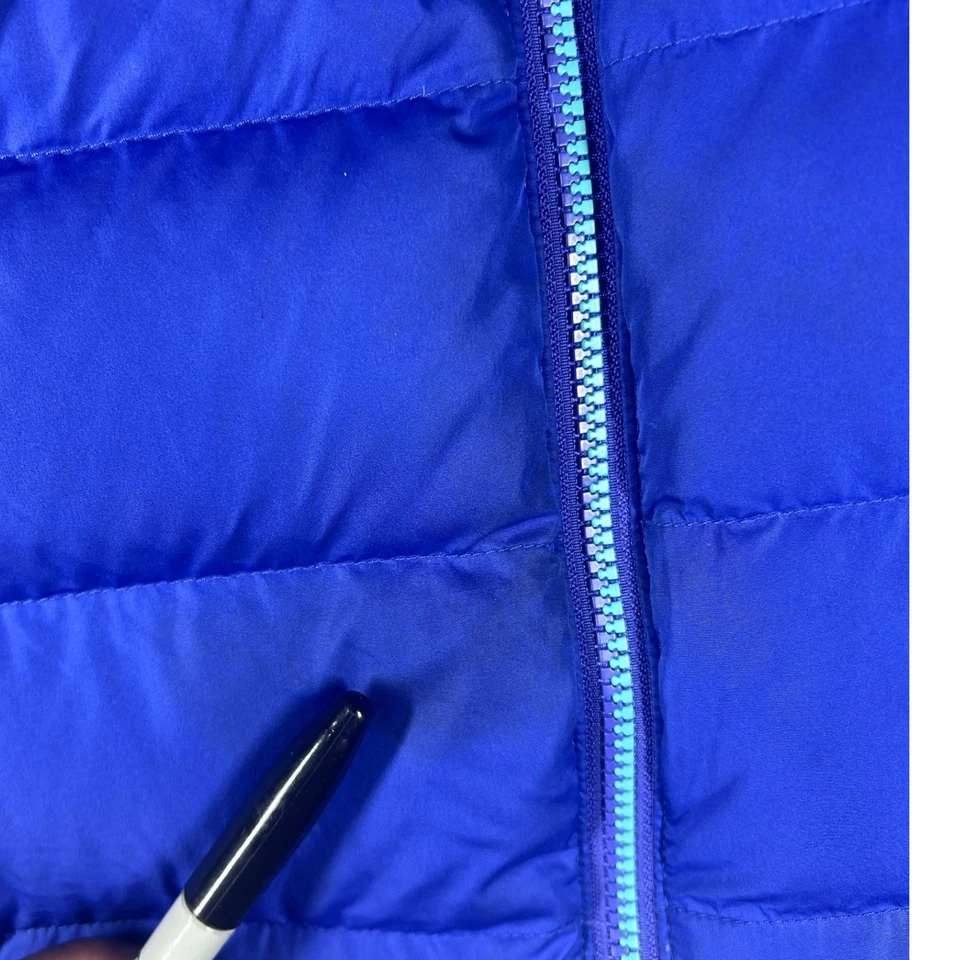 Abrigo de invierno L.L.Bean azul acolchado forrado de lana para niños talla M 10-12 (defectos) Foto 3 de 4