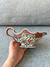 A Chinese Export Famille Rose Gravy Boat, 18th Century