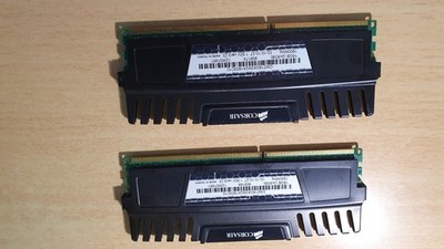 2 x 16 GB Corsair CMZ16 GX3 M2A1600C10 Vengeance 16GB DDR3 1600 MHz CL10 XMP