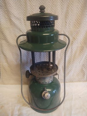 #ad Vintage Coleman Lantern Model 242C Date Code 7 No Glass $92.00