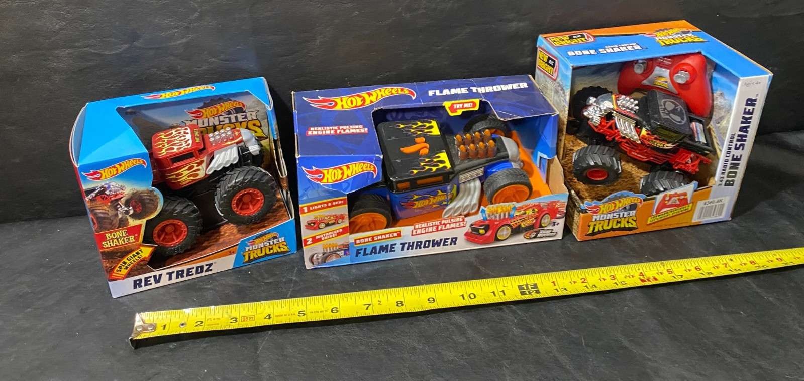 Hot Wheels Rev Tredz Flame Thrower RC Bone Shaker 2017 2018 2020 w/ New Bright