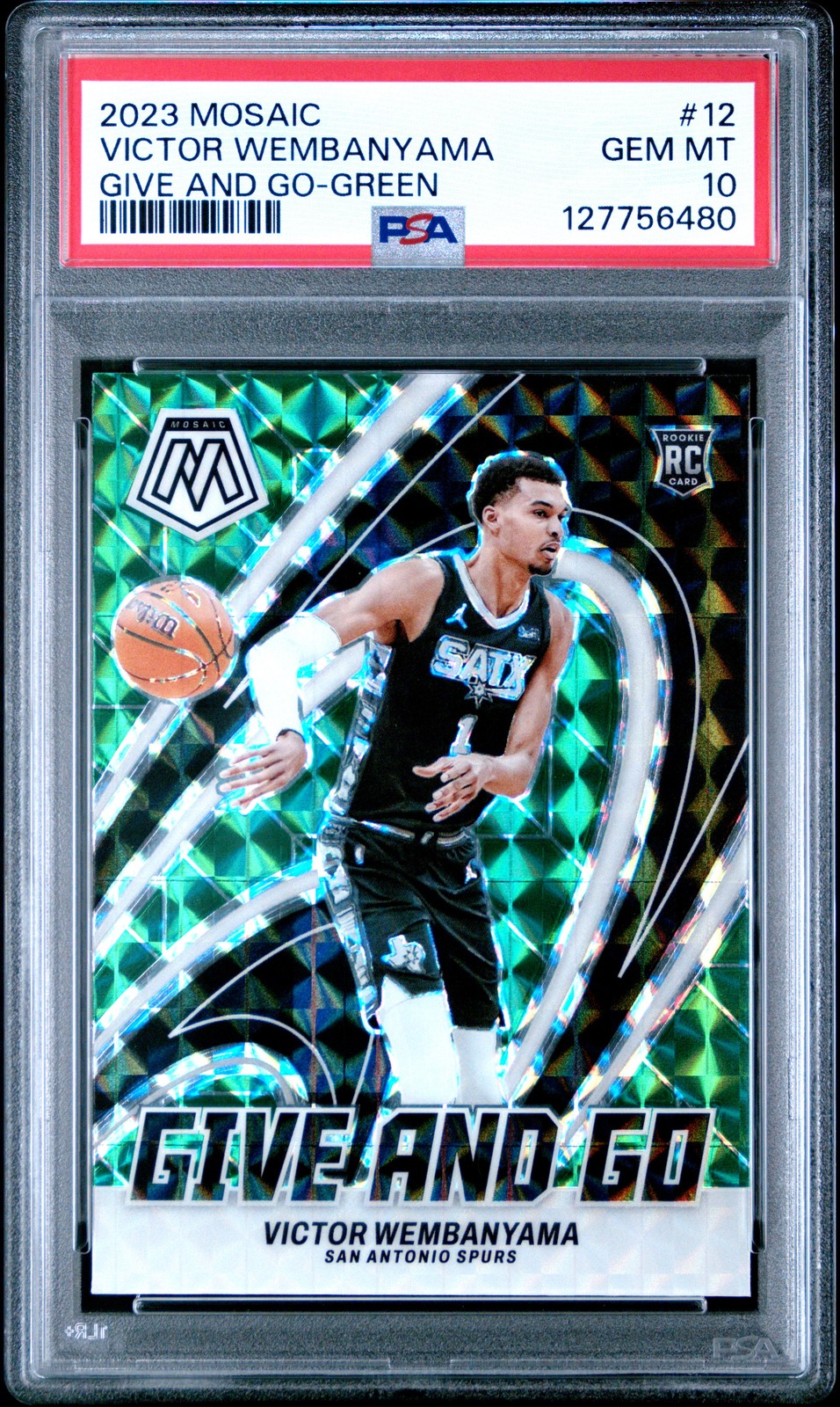 2023 PANINI MOSAIC GIVE & GO GREEN #12 VICTOR WEMBANYAMA PSA 10