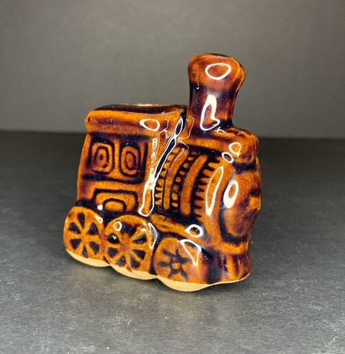 Vintage Ceramic Train Toothpick Holder Brown Glazed Pottery 2.25” X 2.5” - Picture 3 of 9