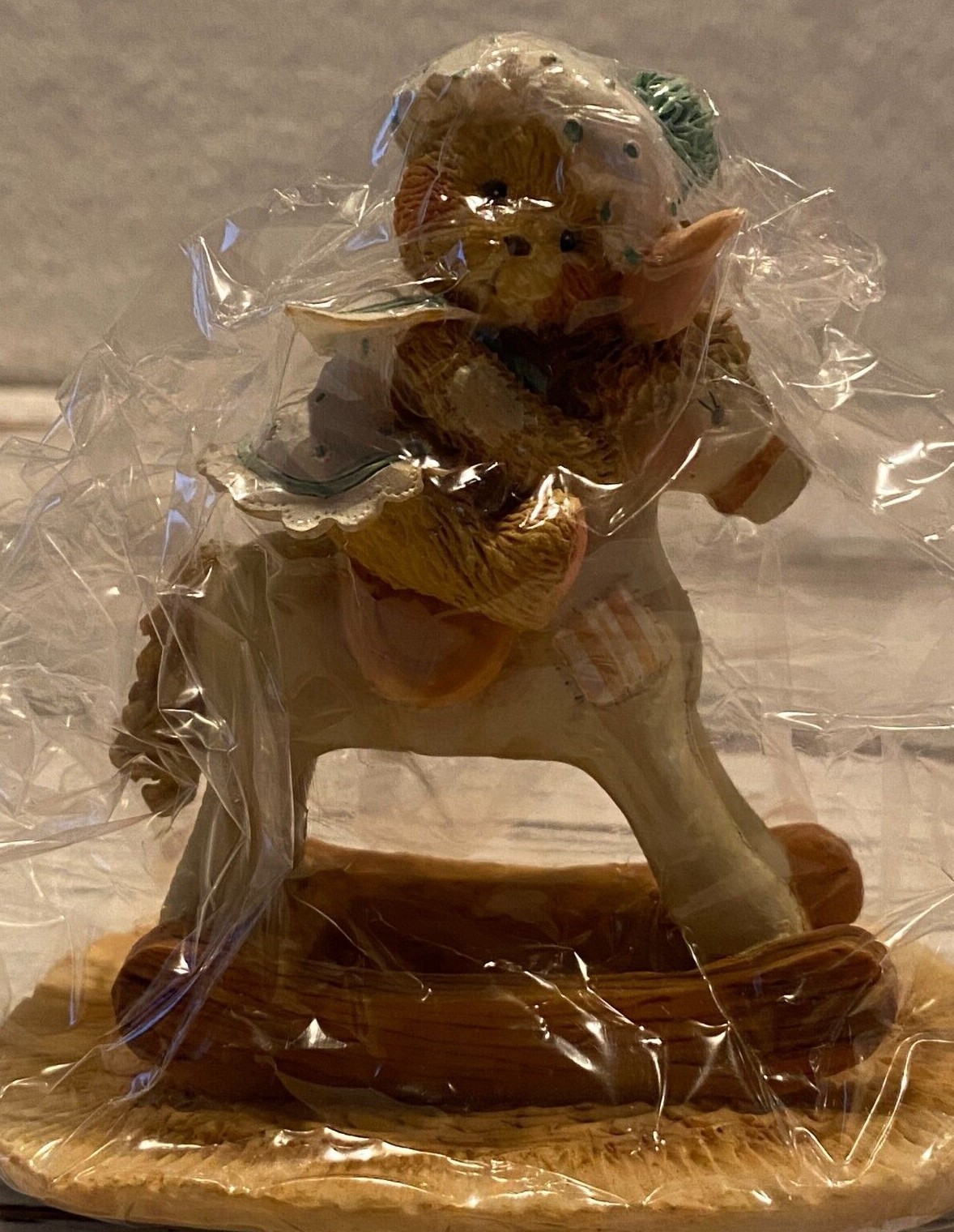 1991 Cherished Teddies Beth  "Bear Hugs "  950637 Ships Free