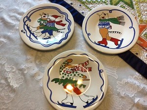 Feline Festivities Maret Cat Plates Skating Set of 3*Made In Portugal*