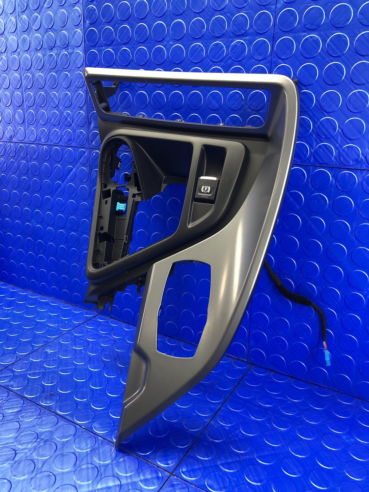 2014-2017 BMW I8 OEM FRONT CENTER CONSOLE PANEL COVER 51459284827