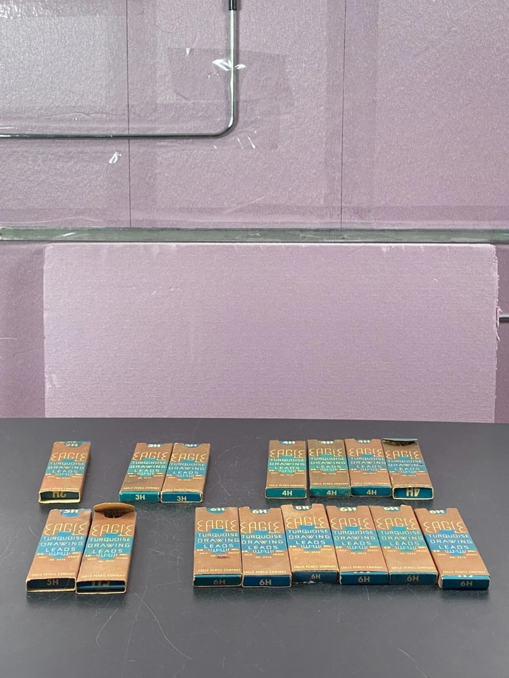 Lote de cables de dibujo turquesa águila (81 en total) 2375 2H-6H de colección Foto 2 de 4