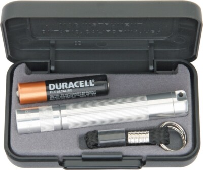 Mag-Lite Solitaire Compact Silver Flashlight +Giftbox Key Loop & Battery Durable