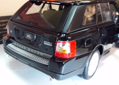 Modèle Réduit Range Rover Sport 2006 Noir - Échelle 1:18