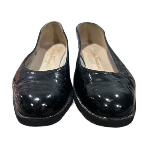 vintage SALVATORE FERRAGAMO black patent leather flats size 5.5 - Picture 4 of 9