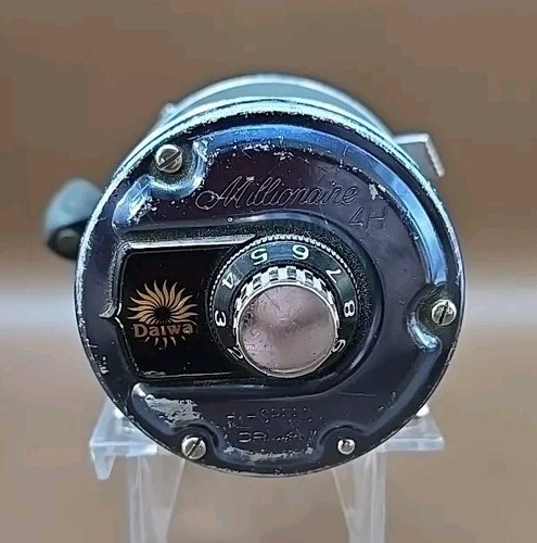 Daiwa millionaire 4H Hi Speed Vintage Baitcasting Fishing Reel 5.2:1 blue