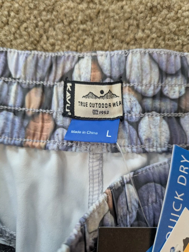 Pantalones Cortos Kavu Para Mujer Grandes Kick Out River Cama Estampado Gráfico Foto 3 de 4