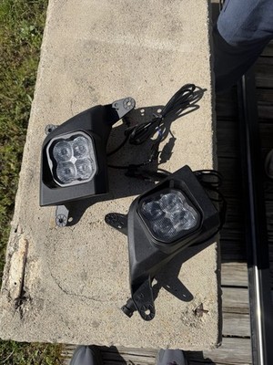 Diode Dynamics SS3 LED Fog Light Kit 2019-2021 Silverado 1500 White Fog SPORT
