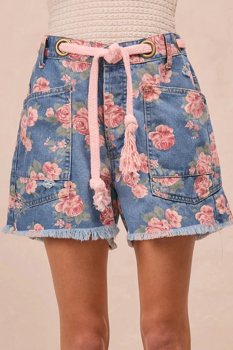 BiBi Braided Waist Belt Patch Pockets Floral Print Denim Shorts
Opens in a new window or tab
