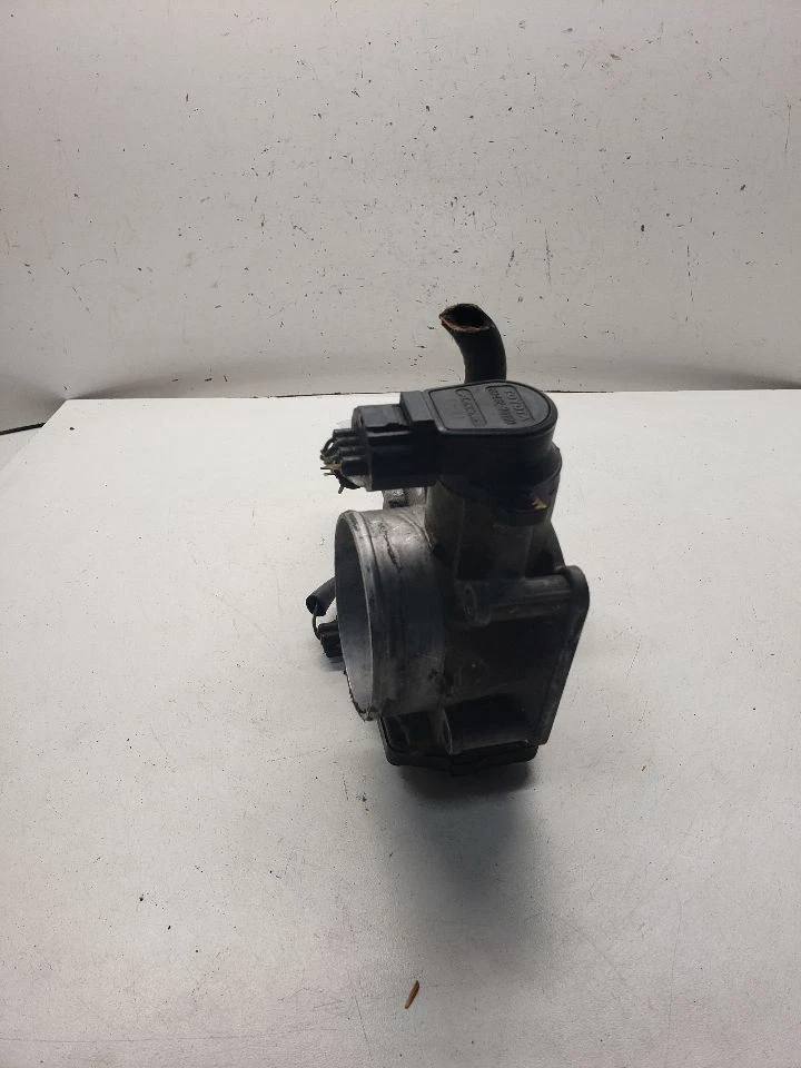 Corpo do acelerador compatível com 02-03 LEXUS ES300 1416610 - Imagem 2 de 4