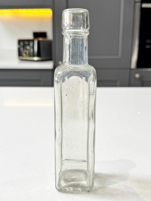 VINTAGE KLARE LEERE RECHTECKIGE MINI GLASFLASCHE SAMMLERSTÜCK DEKOR