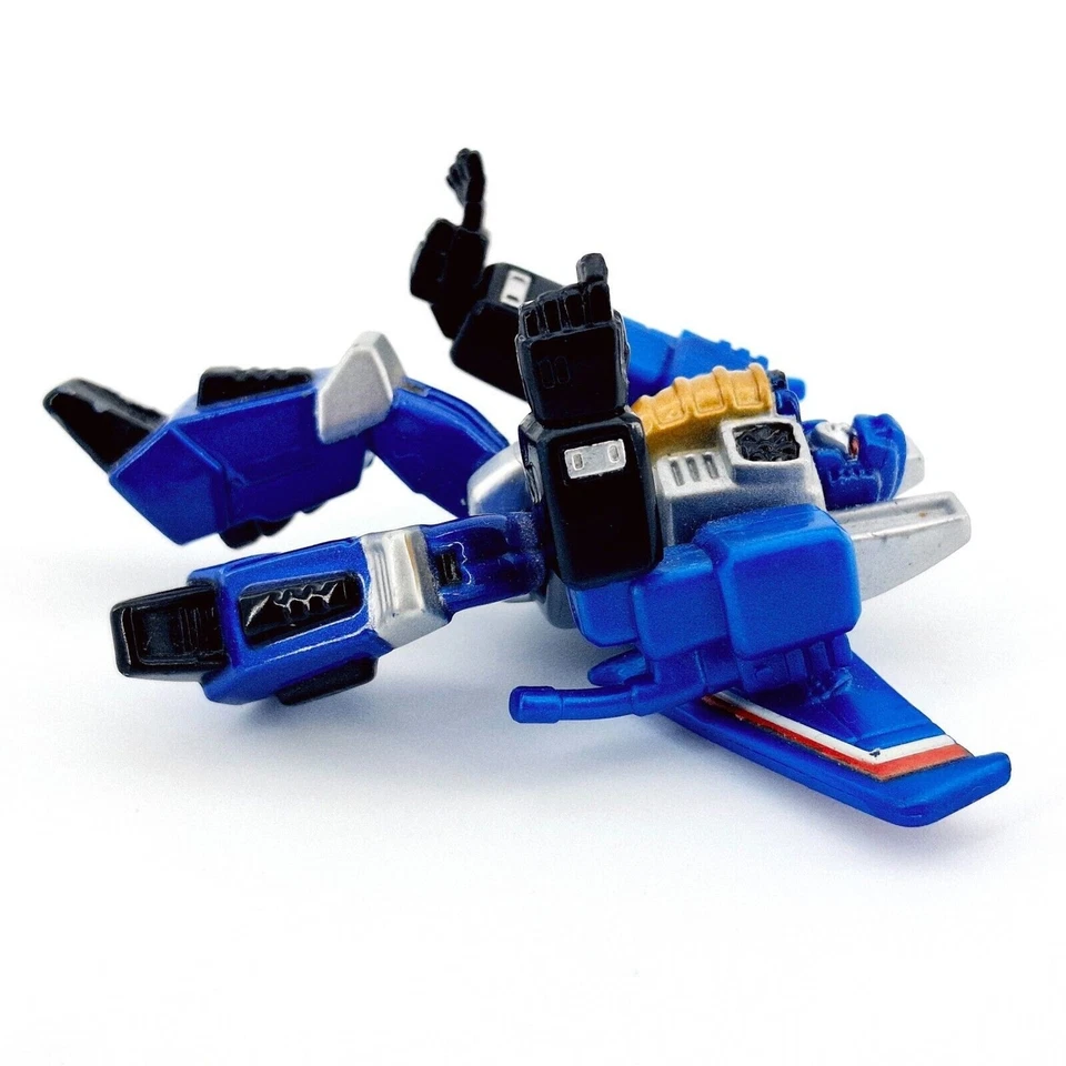 Micro Machines Die Cast Titanium Series Transformer Generation 1 Thundercracker - Image 4 of 4