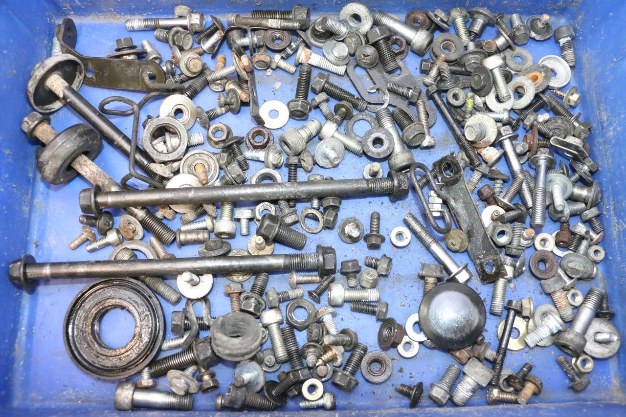 TORNILLOS - KAWASAKI GPX F ZX750F 750 (1986 - 1990)