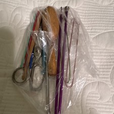 Singer Crochet  Knitting Tool Set with Scissors, Hooks  Needles