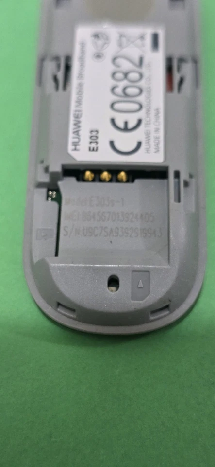 Modem USB Huawei E303 S-1 3G / 2G d'occasion - HiLink débloqué - Photo 4/4