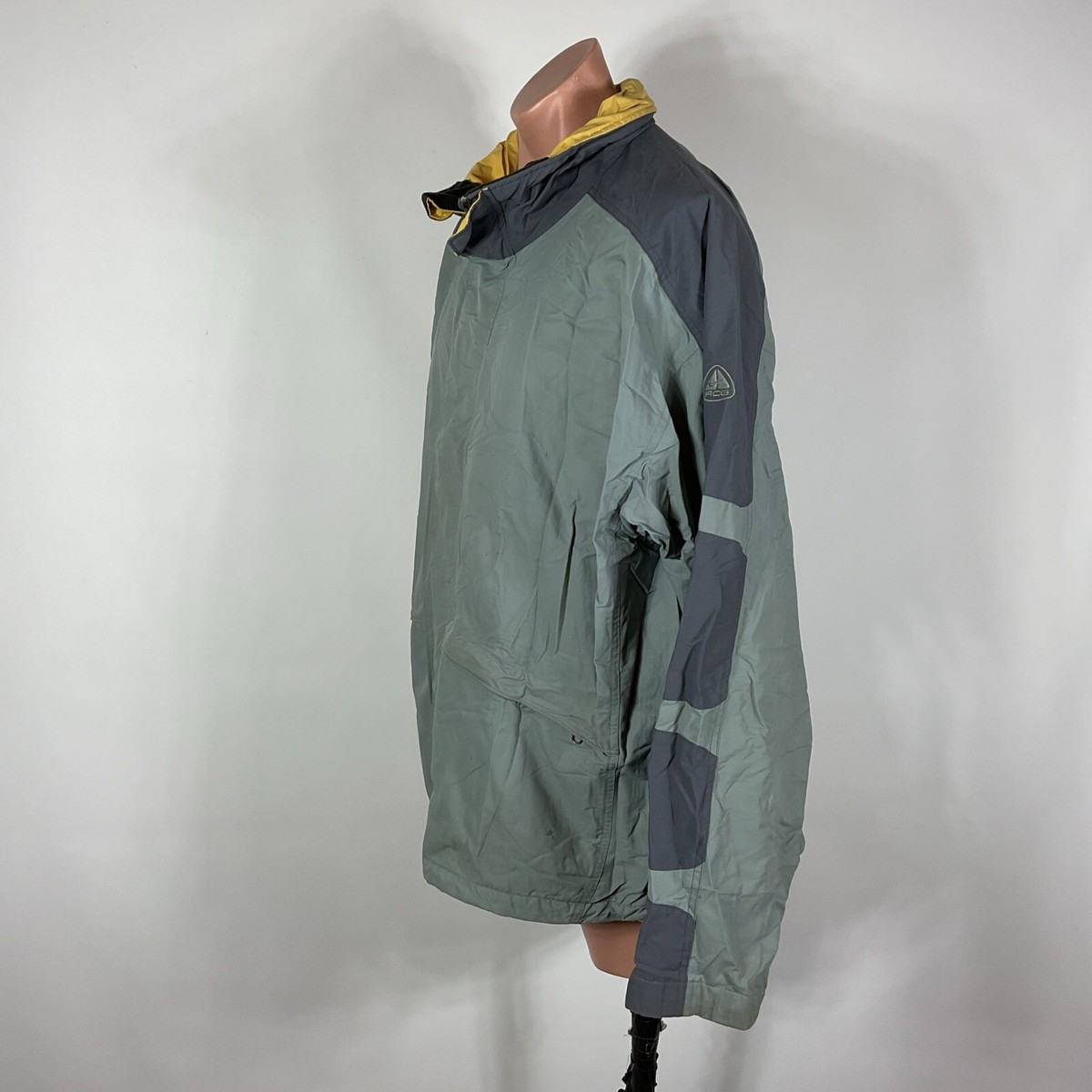 専用 90s Nike ACG Storm-fit 3layerく - マウンテンパーカー 専用 90s Nike ACG Storm-fit 3layerく - マウンテンパーカー